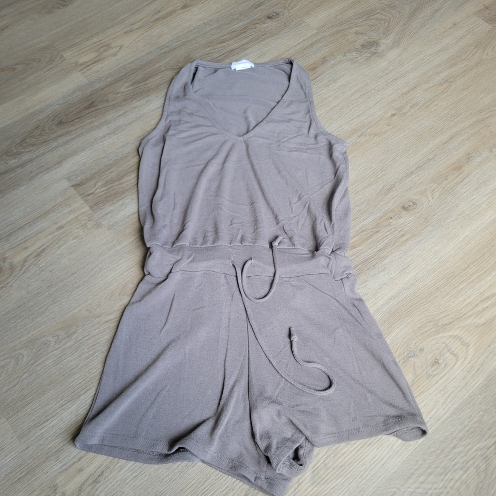 Lovers and Friends Women Romper S Taupe Knit Casual V-Neck Sleeveless Drawstring
